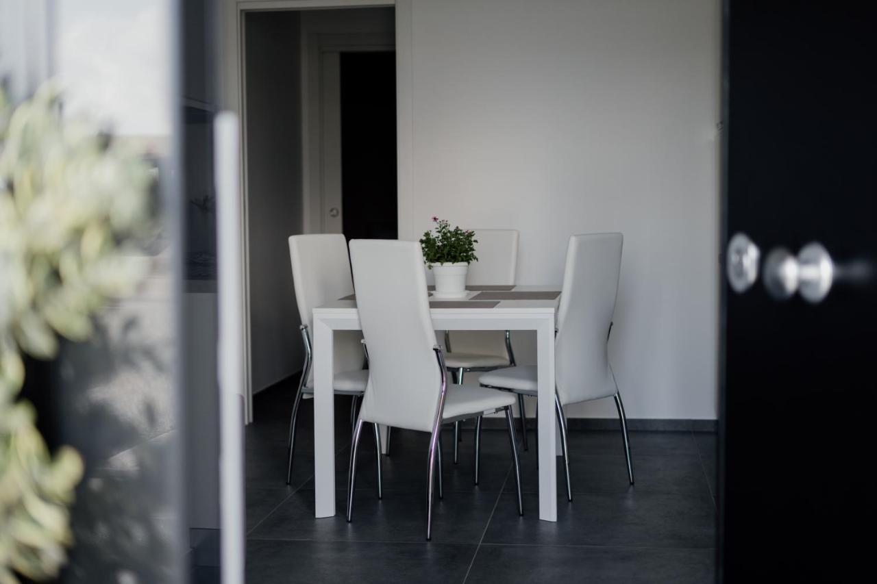 Domus Residence - Cesare - Бари Екстериор снимка